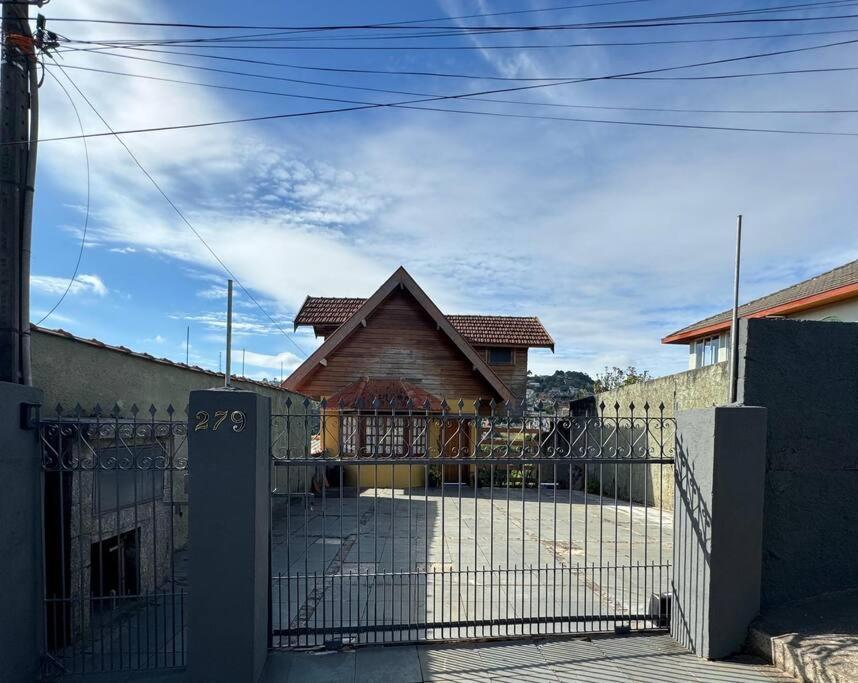 Refugio Da Mantiqueira Villa Campos do Jordão Exterior foto